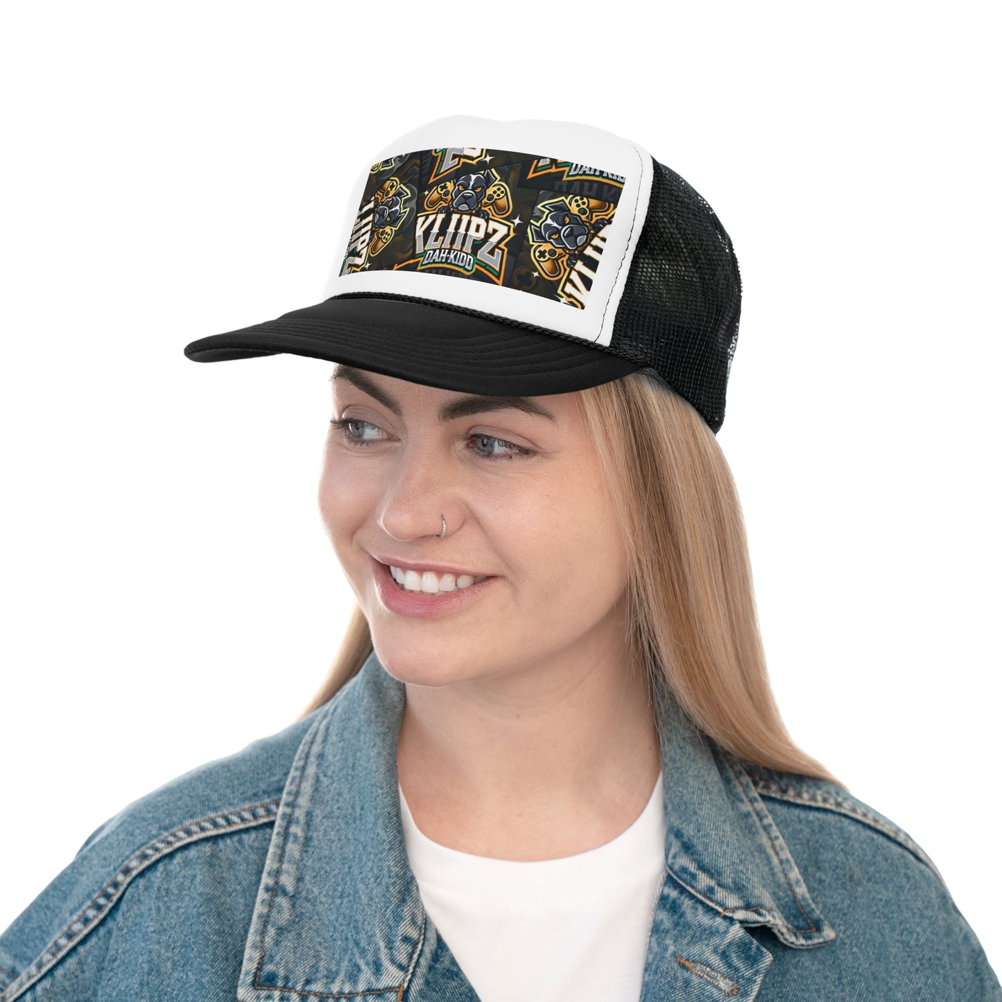 Stylish Trucker Cap with KLIPZ Design for Gamers